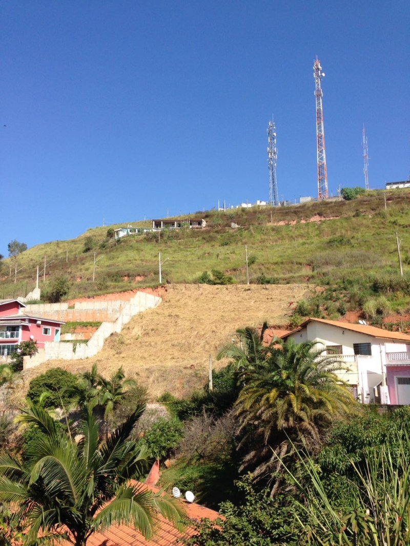 Terreno - Venda - Vale dos Eucaliptos - Guararema - SP