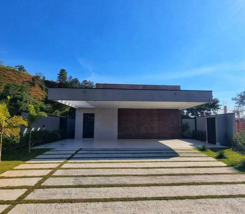 Casa Alto Padrão - Venda - Paião - Guararema - SP